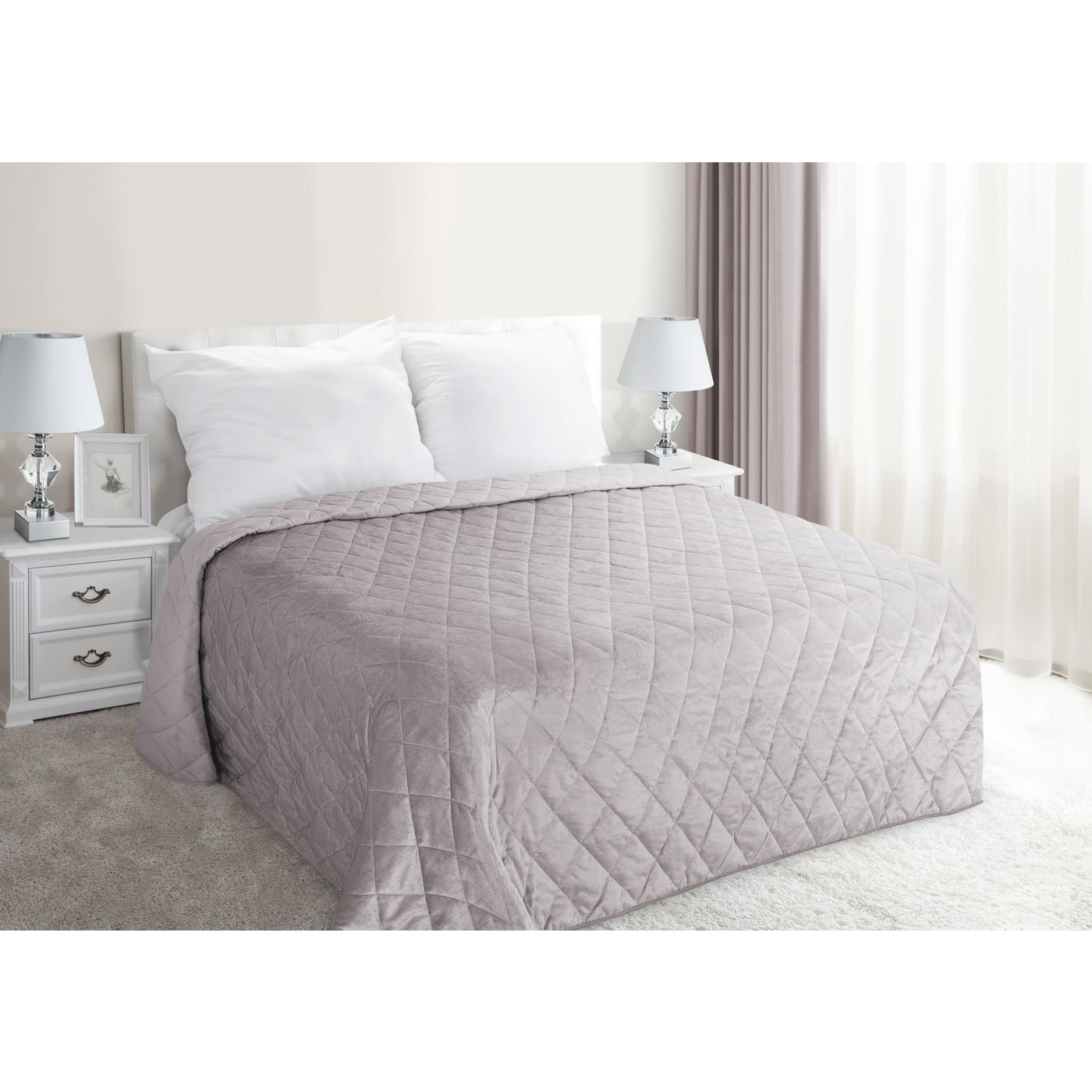 Narzuta na łóżko welwetowa pikowana 200x220 cm różowa