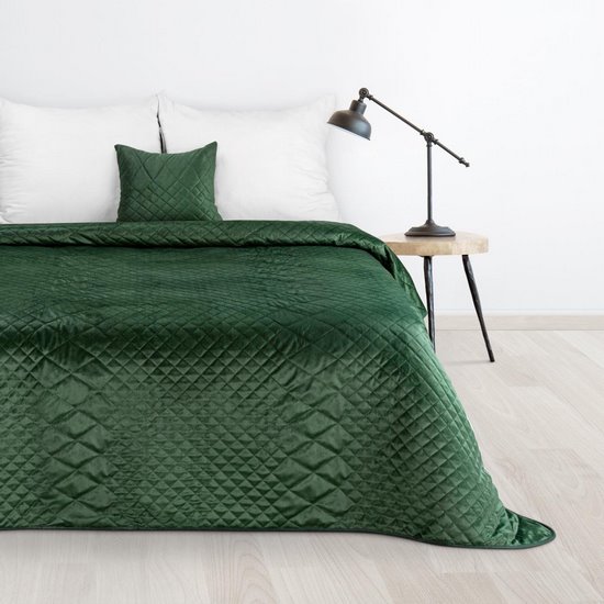 Luiz 3 ciemna zielona narzuta z welwetu z geometrycznym pikowaniem na łóżko do sypialni 170x210 cm Design91 - 170 x 210 cm
