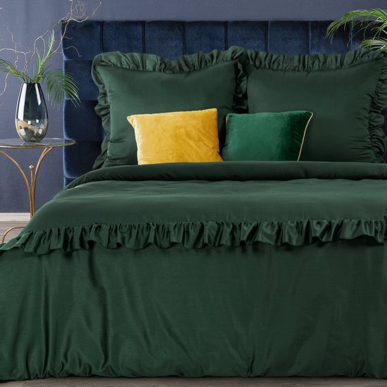 Komplet zielonej pościeli z makosatyny bawełnianej zdobiony falbanami Reina Line 160x200 cm, 2x 70x80 cm Eurofirany Komplet zielonej pościeli z makosatyny bawełnianej zdobiony falbanami Reina Line 160x200 cm, 2x 70x80 cm Eurofirany - 160 x 200 cm