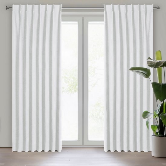 Zasłona jednokolorowa Dora z tkaniny o welurowej strukturze na flexach 50x240 cm, biała Zasłona jednokolorowa Dora z tkaniny o welurowej strukturze na flexach 50x240 cm, biała - 50 x 240 cm