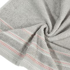 Ręcznik z bawełny z ozdobnym stebnowaniem 70x140cm - 70 x 140 cm - srebrny 5