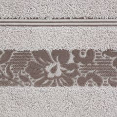 Ręcznik z bawełny z kwiatowym wzorem na bordiurze 70x140cm liliowy - 70 X 140 cm - liliowy 8
