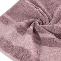 Ręcznik z bawełny z kwiatowym wzorem na bordiurze 70x140cm różowy - 70 X 140 cm - liliowy 10