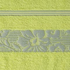 Ręcznik z bawełny z kwiatowym wzorem na bordiurze 50x90cm limonkowy - 50 X 90 cm - zielony 4