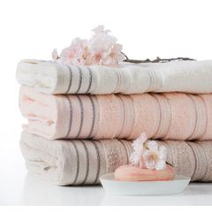 Ręcznik z bawełny z częścią ozdobną przetykaną błyszczącą nicią 50x90cm - 50 X 90 cm - kremowy 6