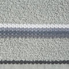 Ręcznik z tęczowym haftem na bordiurze 70x140cm - 70 X 140 cm - srebrny 4