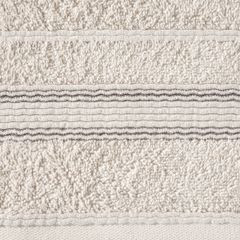 Ręcznik z bawełny z bordiurą podkreśloną srebrną nitką 70x140cm - 70 X 140 cm - beżowy 4