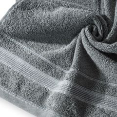 Ręcznik z bawełny z bordiurą podkreśloną srebrną nitką 50x90cm - 50 X 90 cm - stalowy 9