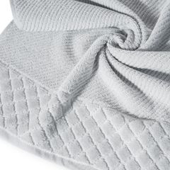 Ręcznik z bawełny z miękką bordiurą w kosteczkę 70x140cm popielaty - 70 X 140 cm - srebrny 9