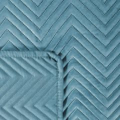 Narzuta niebieska SOFIA pikowana metodą hot press z matowego welwetu Eurofirany - 70 x 160 cm - niebieski 3