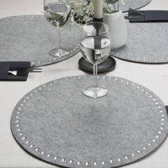 Podkładka stołowa srebrna GRACIA 2 z miękkiego filcu zdobiona kryształkami 38 cm Eurofirany - ∅ 38 cm - szary 6
