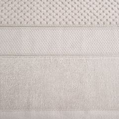 Ręcznik JESSI wytłaczany w kratkę z welwetową bordiurą Eurofirany - 70 x 140 cm - beżowy 4