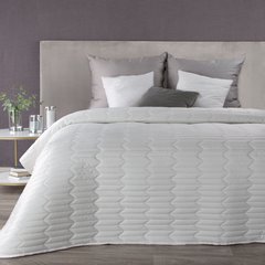 Narzuta na łóżko biała SOFIA 1 z matowego welwetu pikowana bezszwowo 220x240 cm Eurofirany - 220 x 240 cm - biały 1