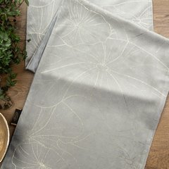 Blink 18 srebrny bieżnik z welwetu z metalicznym wzorem liści roślin wodnych 35x180 cm Eurofirany - 35 x 180 cm - popielaty 8