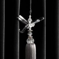 Dekoracyjna zawieszka DRAGON srebrna w kształcie ważki Eurofirany - 95 x 13 cm - srebrny 3