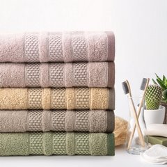 Ręcznik łazienkowy NASTIA z dekoracyjną bordiurą Eurofirany - 50 x 90 cm - jasnobeżowy 5